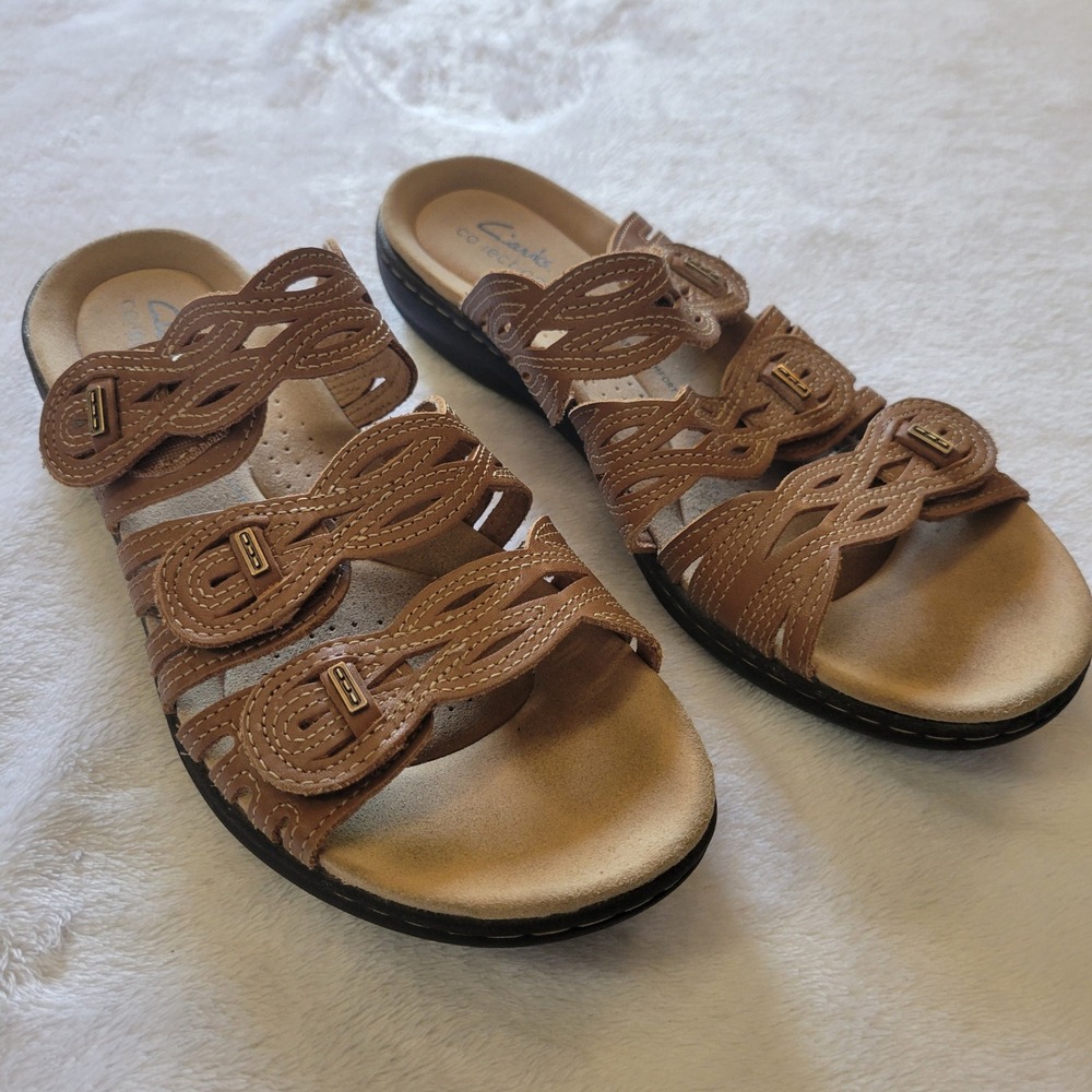 Clarks Leala Spring Tan Adjustable Triple Strap Slide Sandals 10 Comfort Casual